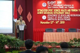 Rektor UNP imbau pelatih dan dosen lakukan inovasi