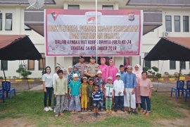 Satbrimob Polda Sulawesi Utara gelar pemeriksaan kesehatan gratis