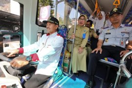 Pemkot Madiun berencana tambah armada angkutan sekolah gratis