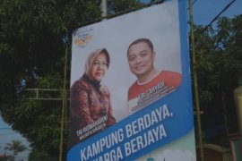 Kepala Bappeko Surabaya: Ada yang berniat jahat pasang baliho Risma-Eri