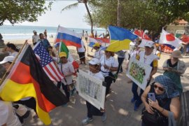 Parade Peace Run di Kuta