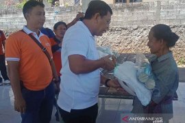 BPBD Bali dan Wabup Buleleng bantu korban gempa
