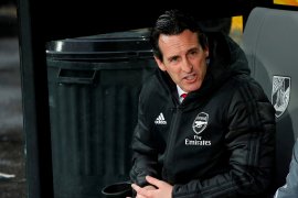 Unai Emery diberi waktu satu bulan untuk selamatkan kariernya