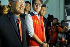 Aktor Kris Hatta dituntut 10 bulan pidana penjara