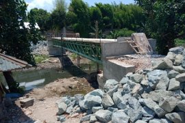 Pemkot melanjutkan pembangunan fasilitas Jembatan Pejeruk-Banjar