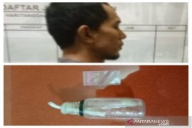 Unit Buser Polsek Banjarmasin Timur ringkus sopir taksi online miliki sabu-sabu