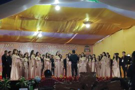 Urutan Juara  Koor  A-B Kusuma Youth Competition Keuskupan Manado