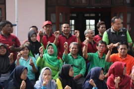 Ada isu dioksin, Pemkab Blitar ajak pelajar tak takut konsumsi telur ayam