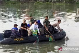 Ribuan warga Pangkalpinang ikuti gotong royong akbar di sepanjang alur Sungai Rangkui
