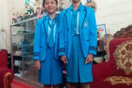 Dua siswi SMPK St Yoseph Naikoten Kupang lolos seleksi OPSI 2019