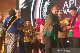 Air Terjun Tansaran Bidin Bener Meriah juara 1 API Award Surga Tersembunyi