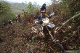 Kroser Afrika Selatan juarai kejuaraan motocross di Kalimantan Selatan