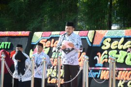 Marzuki: Ciptakan karakter anak didik cinta lingkungan di Hari Guru