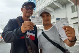 Suporter Indonesia dari Hong Kong-Laos tonton laga kontra Thailand