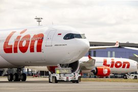 Guru besar USU laporkan  Lion Air ke polisi