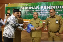 42 guru di Kutim tulis bersama buku Best Practice