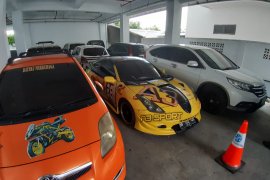 Kejagung sita kendaraan mewah bandar narkoba Pekanbaru