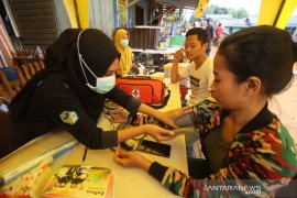 Pemeriksaan Kesehatan Warga Di Desa Sungai Bali