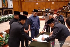 DPRD Riau ketuk palu APBD 2020 sebesar Rp10,28 triliun