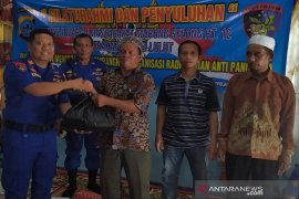 Satpolair berikan penyuluhan Warga tepian sungai tentang bahaya paham radikal