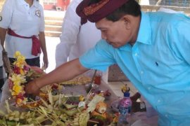 14 jenazah telantar dikremasi massal secara Hindu