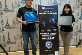 Predator Triton 300 Acer permudah gamers mobile