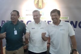 Tiga BUMN gelar lomba lari di tol atas Laut