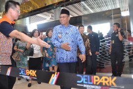 Pembukaan Mall Deli Park Medan