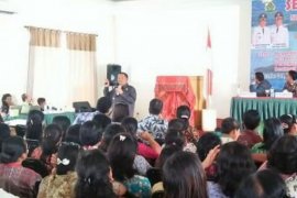 500 pelaku pendidikan di Samosir ikuti seminar kurikulum berbasis budaya