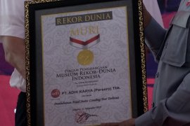 Proyek  LRT Jabodebek raih 2 rekor Muri