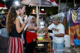 Pusat kuliner khas Timur Tengah di Banyuwangi makin diburu