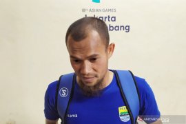 Supardi: Ahmad Jufrianto yang lebih pas isi bek tengah Persib