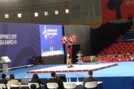 SEA Games, Windy Cantika raih emas dan pecahkan rekor dunia junior