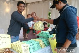 UMKM di Bukittinggi pasarkan kopi Bukik Apik dalam bentuk olahan roti