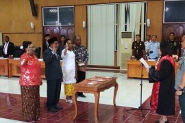 Milka Rumaropen perempuan pertama Papua jadi Ketua DPRD Biak