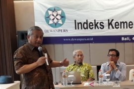 Dewan Pers minta media massa jaga keberimbangan pemberitaan