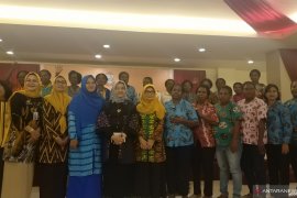 18 kader posyandu asal Papua Barat belajar di Kota  Makassar