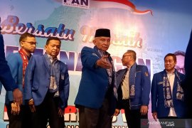 Amien Rais seharusnya jadi juru damai PAN terkait konflik internal