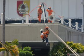 Simulasi penanganan korban gempa bumi