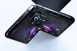 Samsung layar lipat seharga di bawah Rp14 juta segera hadir