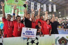 Tim Futsal Wartawan Polda Kalsel pertahankan gelar juara