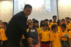 WOM Finance Region Sumbagut santuni anak panti asuhan di Medan