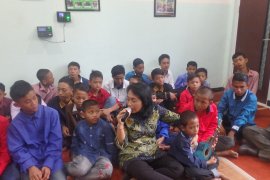 Menteri PPPA kunjungi Kampung Anak Negeri Surabaya