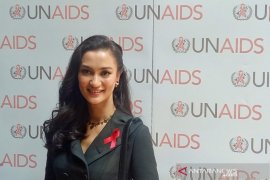 Masakan Ratna Sarumpaet jadi tradisi Lebaran keluarga Atiqah Hasiholan