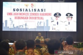 Pemkab Jember tindak tegas perusahaan tidak patuhi UMK 2020