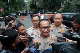 Polisi: Dua anggota TNI korban ledakan granat asap masih dirawat di RSPAD