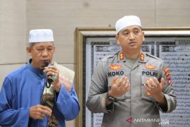 Kapolres Banjar menggaungkan Shalat Subuh berjamaah