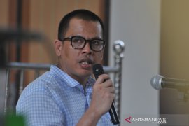 Terdakwa Robi pada sidang Kasus Suap Muara Enim Page 3 Small