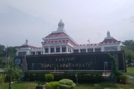 PAD Labuhanbatu baru capai  Rp7 miliar, aktivis singgung modus deposito ilegal