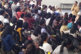 Wamen Perdagangan motivasi mahasiswa Universitas HKBP Nommensen Pematangsiantar